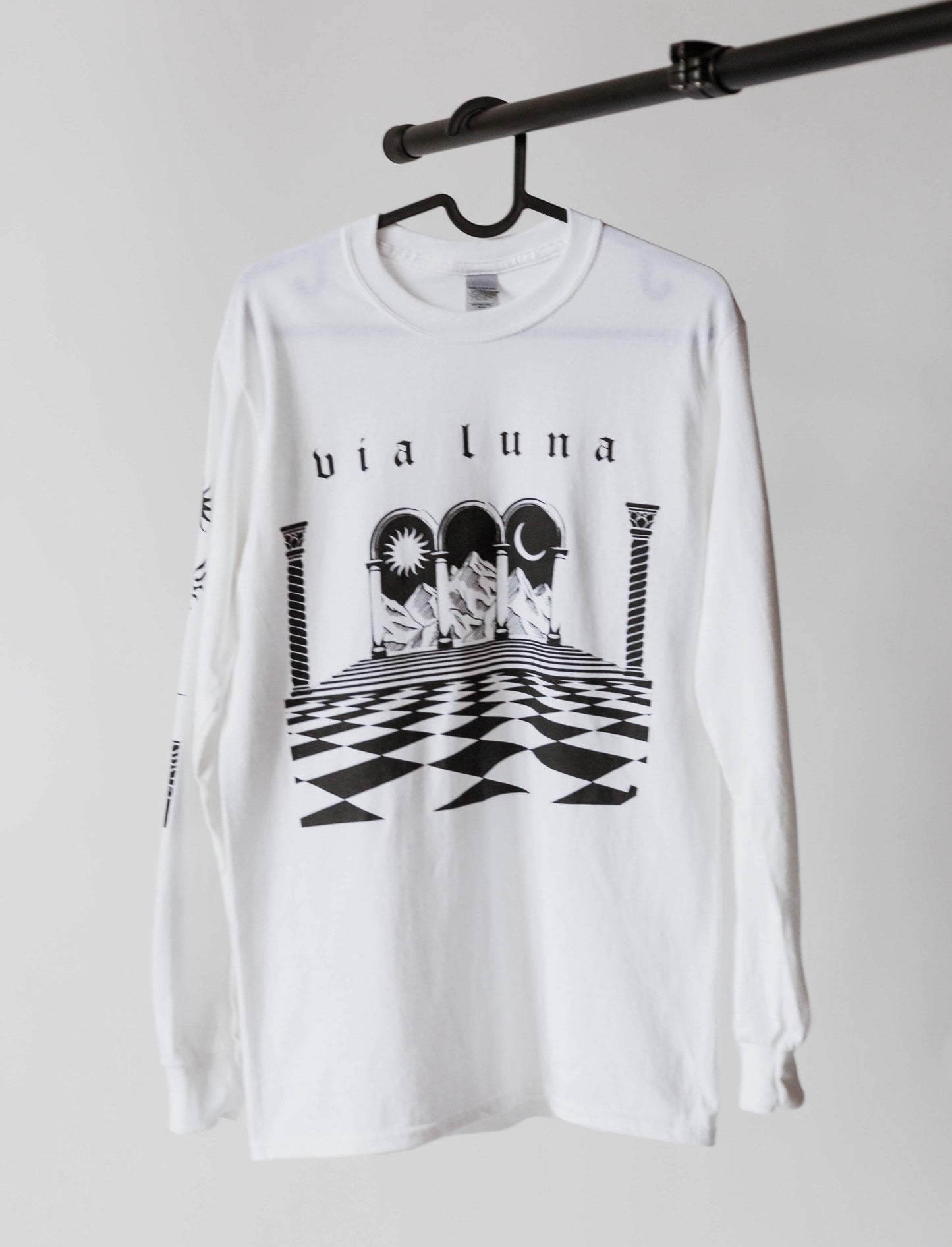 Black and White Long Sleeve